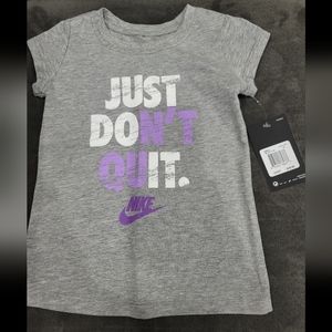 Nike girls tshirt